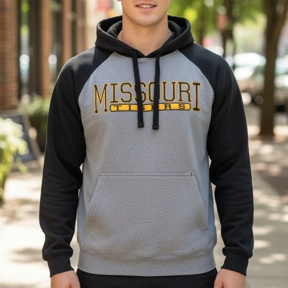 VTG Missouri Tigers‎ Black and Gray Hoodie Stitched Sweatshirt - Small